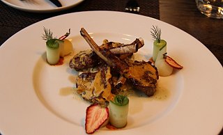 Die Bielefelder Restaurants haben sich tischen feine Gerichte zu Ostern auf. - Symbolfoto