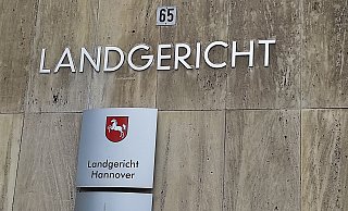 Vor dem Landgericht Hannover wird der "Mord am Würmsee" verhandelt. Angeklagt ist Robert E. aus Warburg. - Svenja Ludwig