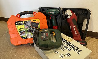 Bei einer Durchsuchung werden Werkzeuge gefunden. - Polizei Paderborn