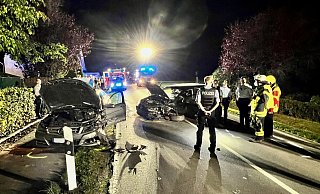 An den verunfallten Fahrzeugen entstand Totalschaden, sie mussten jeweils abgeschleppt werden. - Thorsten Heß