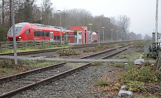 Der barrierefreier Ausbau der Bahn-Station Scherfede soll im Sommer beendet werden. - Dieter Scholz