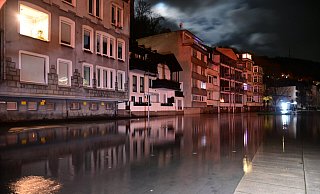 Hochwasser überschwemmte eine Straße in Altena. - Alexander Forstreuter