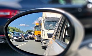 Auf der A2 staut es sich aktuell auf eine Länge von mehr als 8 Kilometern zwischen Veltheim und Bad Oeynhausen. MT-Symbolfoto: - Thomas Lieske