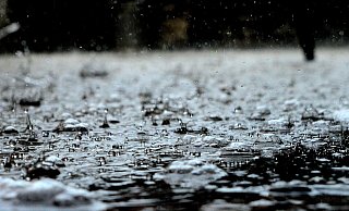 Es kann viel Regen herunterkommen. - Pixabay (Symbolbild)