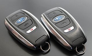 Die Tatverdächtigen sollen die Keyless-Go-Systeme umgangen haben, um die Autos zu entwenden. - Pixabay