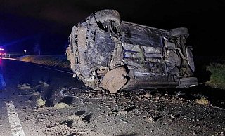 Das Fahrzeug hatte sich auf der B239 überschlagen. - David Schellenberg