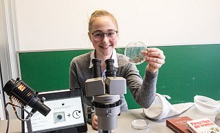 Für „Jugend forscht“ untersuchte Bea Pfeiffer das Insektensterben in Lüftungsanlagen und Methoden zu dessen Verringerung. Jetzt ist sie für den Deutschen Engagementpreis nominiert. - Ralf Bittner