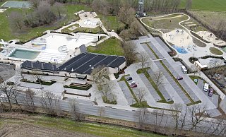 Im Verler Freibad gibt es einen Sicherheitsvorfall, die Polizei ist eingeschaltet. - Roland Thöring