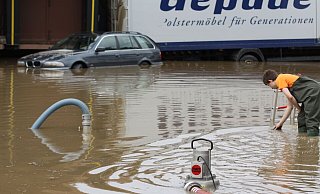 Ein Bild aus dem Sommer 2014: Hier waren vor allem die Anwohner des Markbachs schwer von Überflutungen betroffen. - Björn Kenter