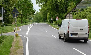 An der Einmündung in den Schluchtenweg endet der neu angelegte Radweg entlang der Hansastraße. - Sven Hauhart