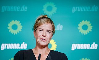 Die Grünen um Mona Neubaur kamen bei der Landtagswahl auf 18,2 Prozent und verbuchten starke Zugewinne, sie konnten ihr Ergebnis fast verdreifachen. - Kay Nietfeld/dpa