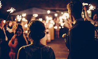 Auf dem Gut Lippesee können nun wieder Hochzeiten wie gewohnt stattfinden. - Pixabay (Symbolbild)