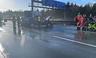 Mehrere Unfälle mit Verletzten auf der A2. - NW