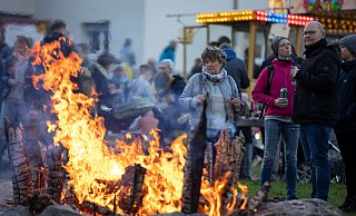 Zahlreiche Osterfeuer werden auch in diesem Jahr wieder in Bielefeld angezündet. - Oliver Krato