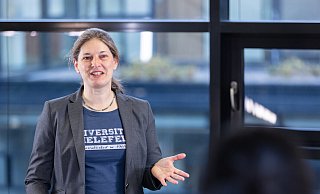Barbara Hammer leitet an der Universität Bielefeld die Projektgruppe "Maschinelles Lernen" und sucht Lösungen für die drohende Wasserknappheit. - Mike-Dennis Müller / www.mdm.photo