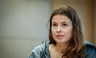 Luisa Neubauer möchte gemeinsam mit weiteren Aktivistinnen auf Tiktok jungen Menschen Themen wie Klimaschutz und Demokratie näherbringen. - dpa