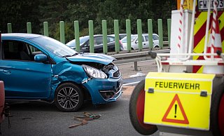 Der Mitsubishi nach dem Unfall. Er war nicht mehr fahrbereit. - Mike-Dennis Mueller / www.mdm.photo