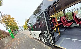 Die Türen sind offen – wie viele Menschen nutzen die Busse im Kreis Höxter eigentlich wann und auf welchen Strecken? - Simone Flörke