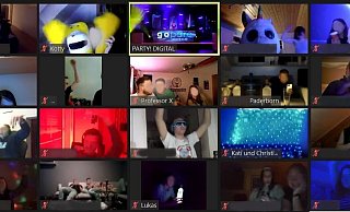 Bei der digitalen "Tanz in den Mai"-Party haben die Menschen per Webcam zu verschiedenen DJs getanzt. - Alexandra Golfinger