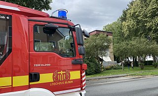Unter anderem war der Löschzug Elsen für das Feuer an der Verner Straße ausgerückt. - Dana Stoll