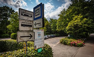 Der Platz an der Westerfeldstraße zwischen Apfel- und Beckhausstraße liegt in der Nähe der Endstation der Stadtbahnlinie 1. - Mike-Dennis Müller / www.mdm.photo