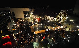 In diesem Jahr findet der Bünder Weihnachtsmarkt bereits zum 12. Mal statt. - Thomas Klüter