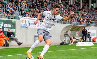 Drittligafußball im Häcker Wiehenstadion? Die Spieler des SV Rödinghausen, hier Kevin Hoffmeier, haben jetzt Klarheit. - Joel Beinke