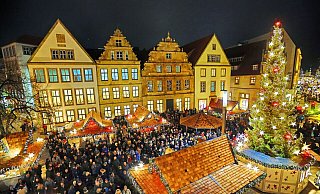Der Weihnachtsmarkt Bielefeld findet statt. Ab Montag sollen Bändchen die Kontrollen erleichtern. - Sarah Jonek