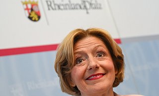 Malu Dreyer (63) ist seit 2013 Regierungschefin in Rheinland-Pfalz. - Arne Dedert