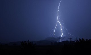 Der Deutsche Wetterdienst hatte für Gütersloh eine offizielle Gewitter-Warnung herausgegeben. Mittlerweile ist sie aufgehoben. - Symbolfoto/Pixabay