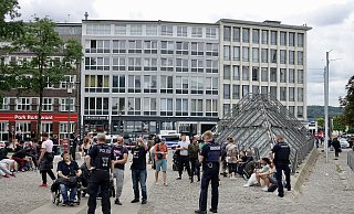 Die Polizei versucht, die Probleme an der "Tüte" durch Razzien zu lösen. - Peter Unger