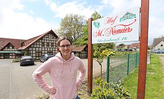 Melanie Klostermann ist die Sprecherin der Erbengemeinschaft und würde den Hofladen am liebsten selbst weiterführen - umso schwerer fällt ihr die Schließung. - Nicole Sielermann