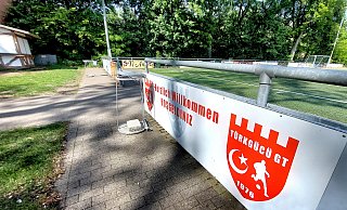 Fußball-Bezirksligist Türkgücü Gütersloh trägt seine Heimspiele am Gütersloher Kamphof aus. - Andreas Frücht