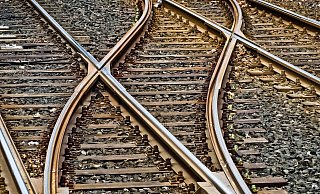 Die DB erneuert Gleise im Bereich des Warburger Bahnhofs. - Pixabay