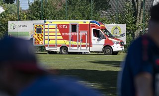 Vorsorglich wurde auch ein Rettungswagen an den Unfallort gerufen. - Joel Beinke