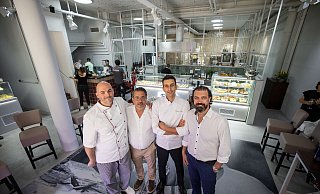Konditor Filippo Morgano (l), neuer Konditor aus Hannover, Mario Mungiano, Guiseppe Amato und Gianni Mete (r.). - Oliver Krato