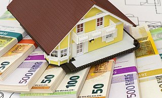 Interessierte konnten auf der Plattform den Wert des eigenen Hauses, des Wunschhauses – oder des Nachbarhauses ermitteln. Makler Sebastian Kraatz ließ kaum ein gutes Haar an dem Immobilienmarktplatz. - picture alliance