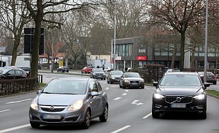 In diesem Jahr wird es keine Machbarkeitsstudie zur Berliner Straße geben. Die Stadt wollte damit prüfen, ob sie auch einspurig in jede Fahrtrichtung noch leistungsfähig genug ist. - Frank-Michael Kiel-Steinkamp
