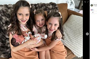 Den Geburtstag ihrer nur wenige Wochen alten Schwester Valentina werden Sophia, Giuliana und Mia nicht vergessen können. - Screenshot NW / The Lammert Family auf Facebook