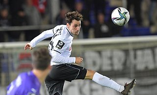 Überflieger: In der abgelaufenen Saison ragte Außenverteidiger Christopher Lannert beim SC Verl leistungsmäßig heraus. Damit war klar, dass er nicht zu halten war. - sport/presse/foto Jens Dünhölt