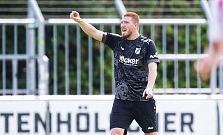 Jetzt erst recht: Neuzugang Patrick Choroba und der SV Rödinghausen streben in Düsseldorf die ersten Punkte der neuen Saison an. - Noah Wedel