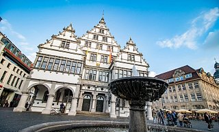 Die Mitglieder des Stadtrates Paderborn werden die nächste Sitzung am Donnerstag, 19. Oktober, mit einer Schweigeminute anlässlich des Konflikts zwischen Israel und Palästina beginnen. - Björn Leisten