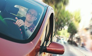 Viele Menschen pendeln zur Arbeit, auch im Kreis Höxter. - Pexels