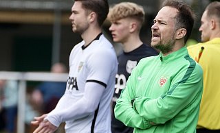 Dornbergs Trainer Jens Horstmann (r.) ist mit den Transfers für die neue Saison zufrieden. - PeterUnger