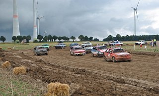 Beim Langstreckenrennen zeigen die Autos, was in ihnen steckt. - Lennart Schlütz