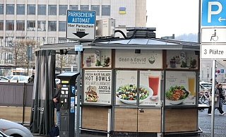 Das Restaurant Dean & David hat den Kiosk auf dem Bahnhofsvorplatz abgegeben und sucht einen alternativen Standort - am liebsten im Nordosten der Stadt. - Oliver Krato