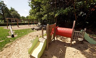 Der Spielplatz im Mehrgenerationenpark in Rödinghausen gilt als positives Vorzeigestück. - Archivfoto: Gemeinde Rödinghausen