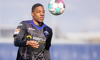 SCP-Rechtsverteidiger Frederic Ananou gehörte in Regensburg zu den besseren Akteuren im Team von Lukas Kwasniok. - Besim Mazhiqi