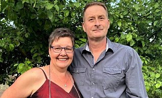 Königin Ellen Bathe und Prinzgemahl Wolfgang Bathe laden ein zum Mitfeiern in Borgholz. - Privat/Michelle Bathe