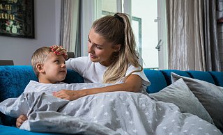 Die Erkältungsaison läuft, doch viele Medikamente für Kinder sind nicht verfügbar. - Symbolbild/dpa